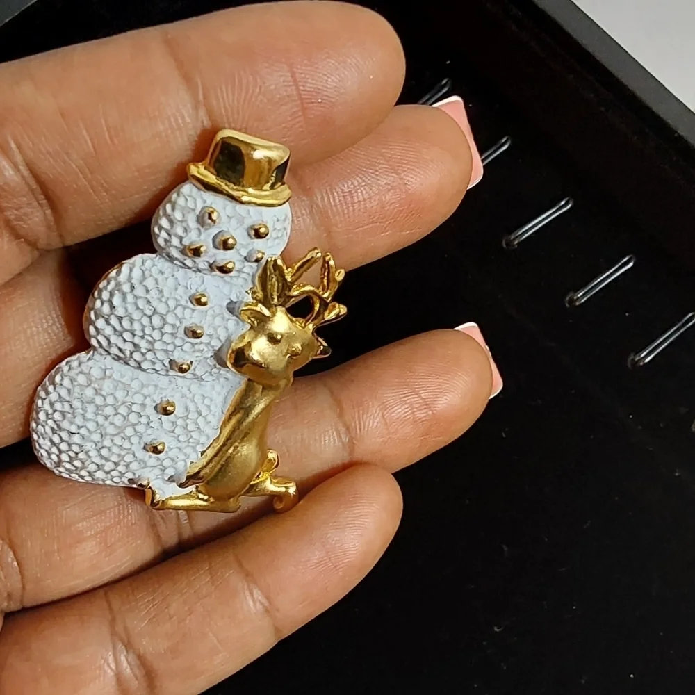 CHRISTMAS ENAMEL SNOWMAN & REINDEER  PIN BROOCH‎